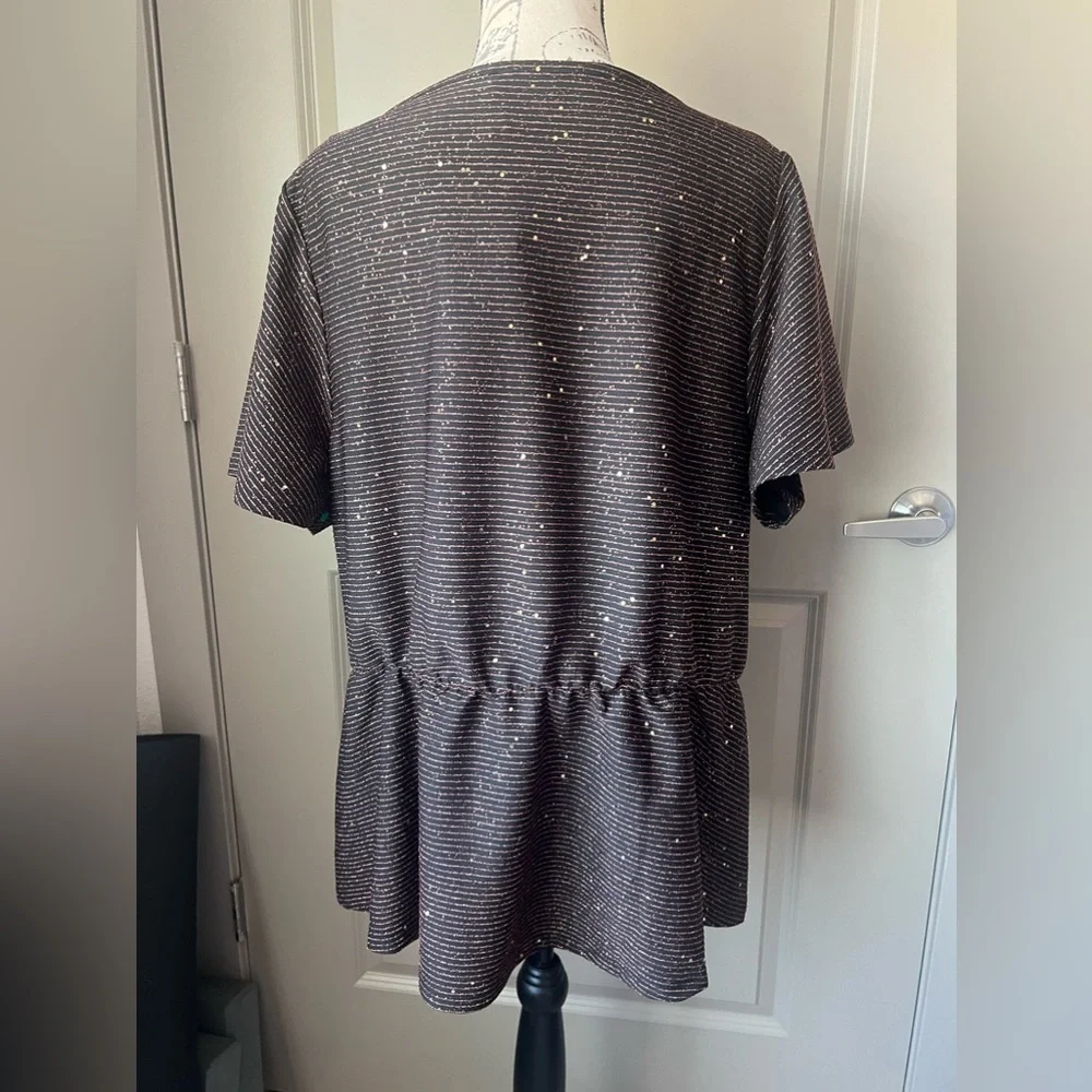 NWT Lane Bryant Metallic Black Wrap Top - Picture 4 of 6